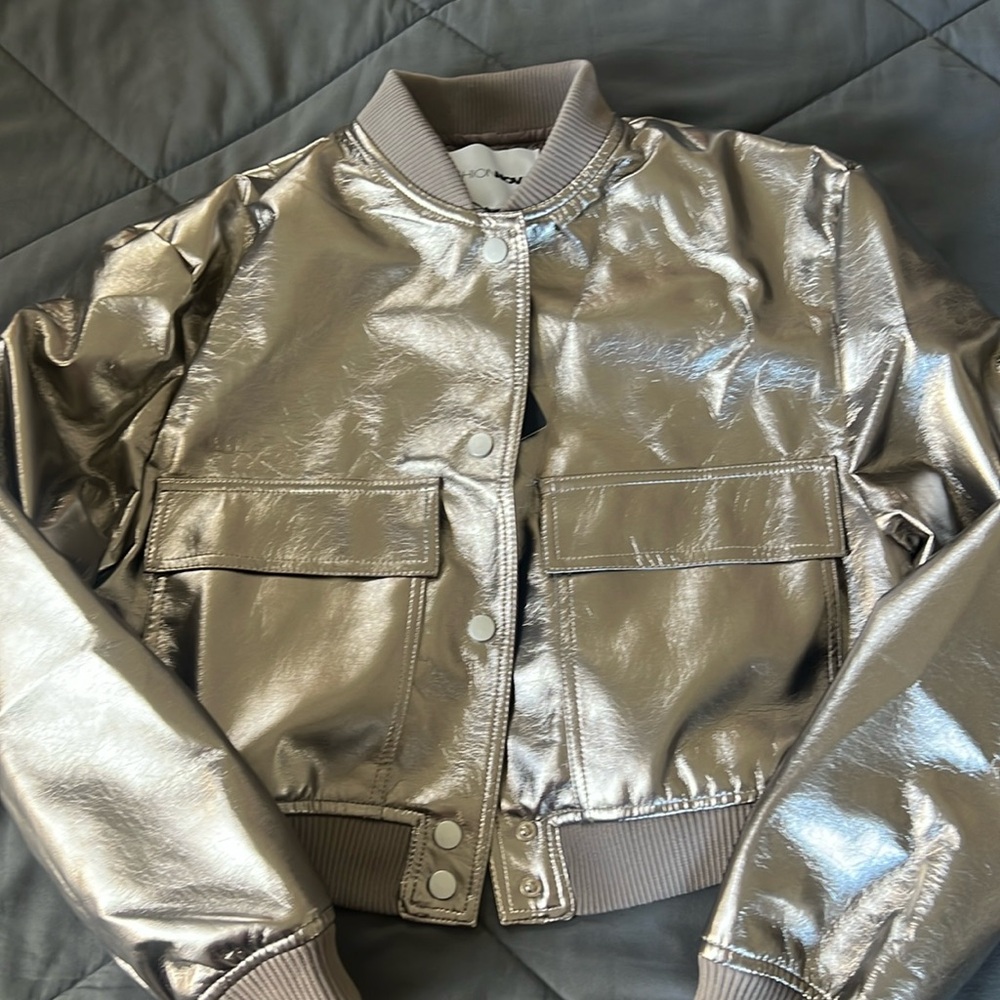 💫Metallic varsity Jacket✨